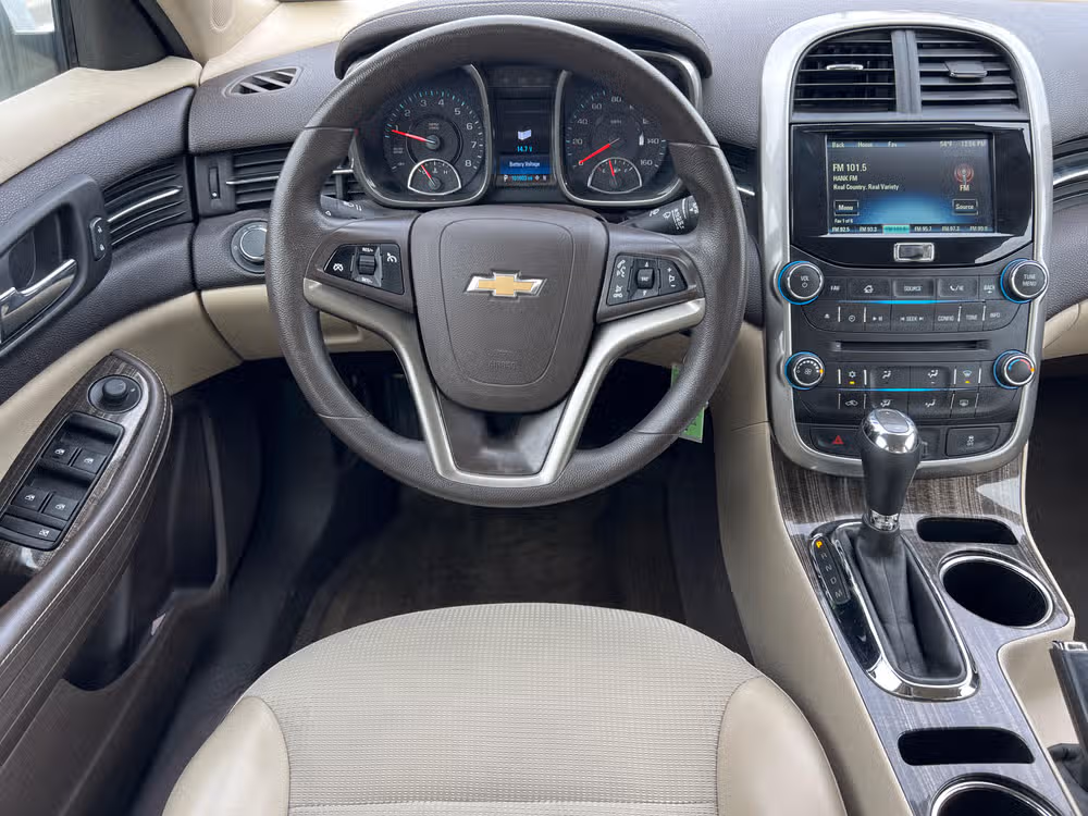 2016 CHEVY MALIBU LIMITED LT Image 11