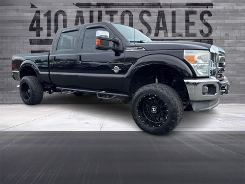 2705 - 2014 FORD F-250 LARIAT *LIFTED*