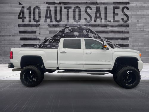 2017 GMC 2500HD DENALI *LIFTED* Lower Image 1