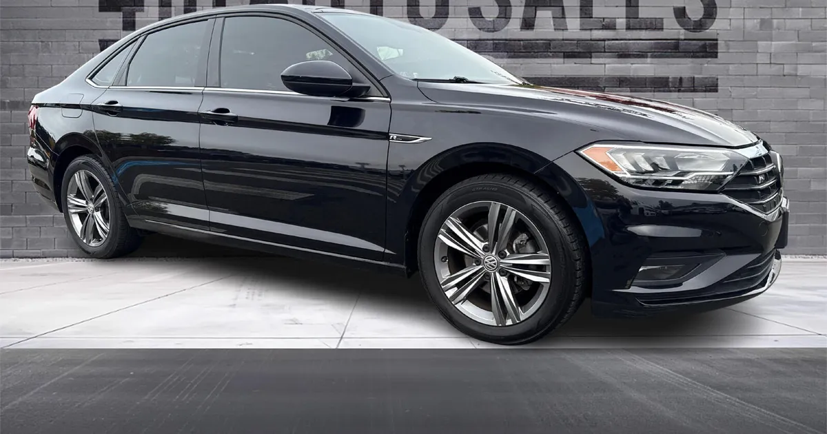 Jetta R Line 2020null