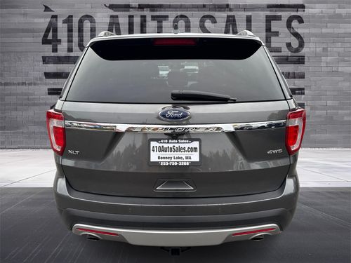 2017 FORD EXPLORER XLT Lower Image 2