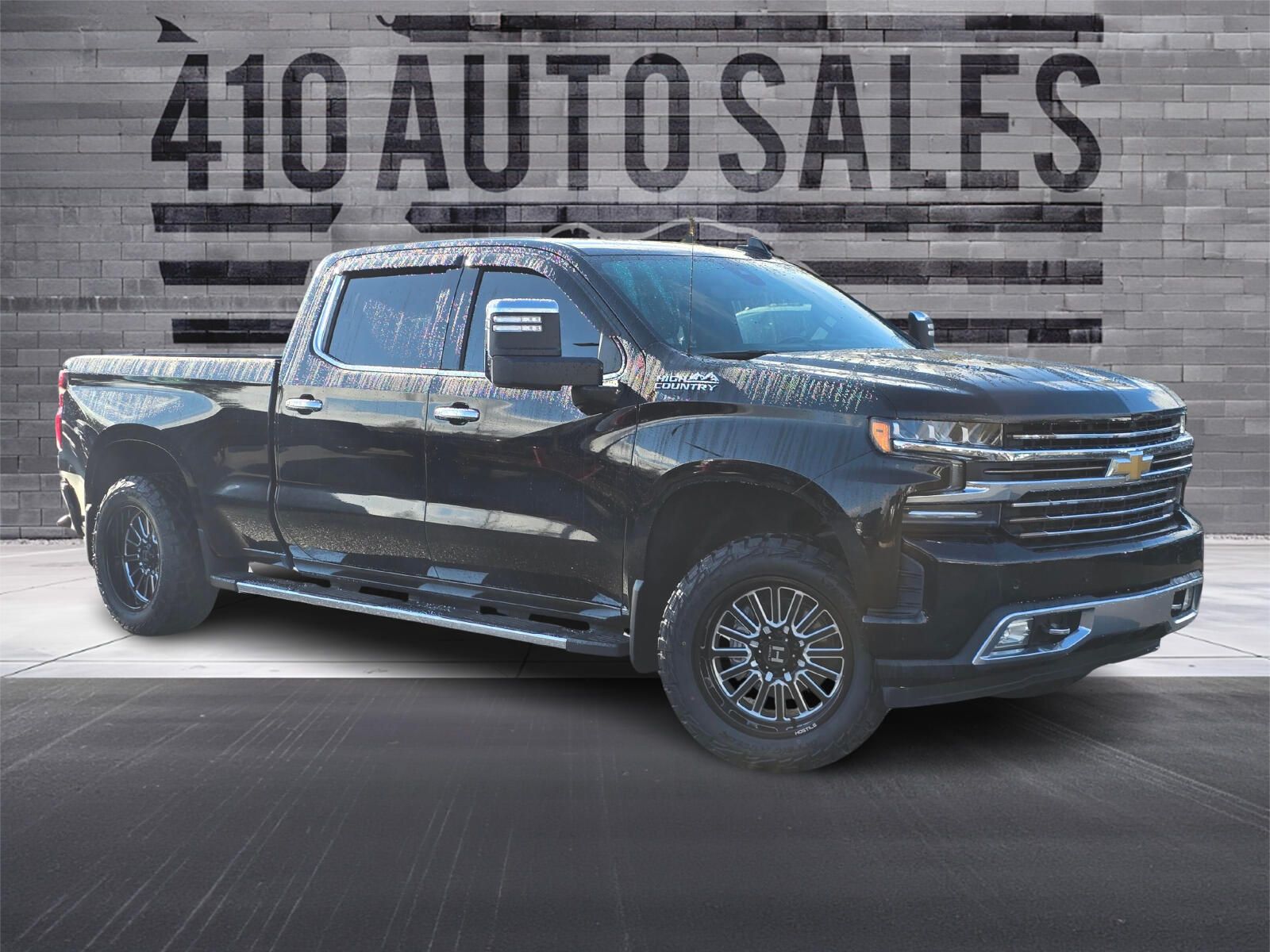 2020 Chevrolet Silverado 1500 High Country's photo