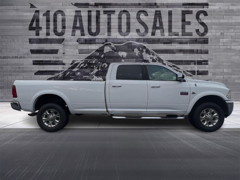 2012 RAM 3500 LARAMIE *LONG BED* Upper Image 2