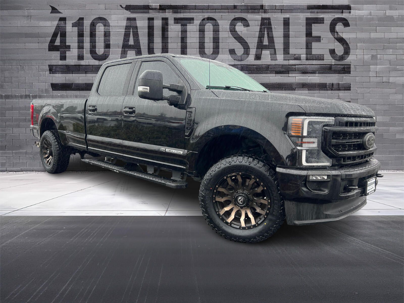 2020 Ford F-350 Super Duty Lariat's photo