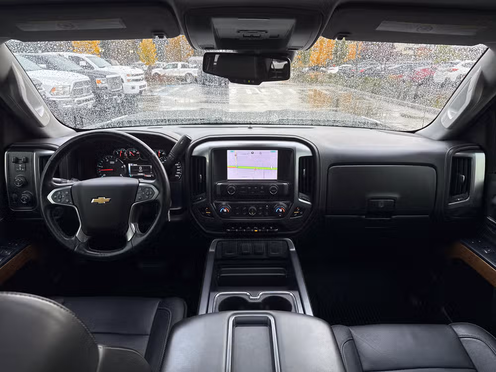 2015 Chevrolet Silverado 2500HD LTZ Image 10