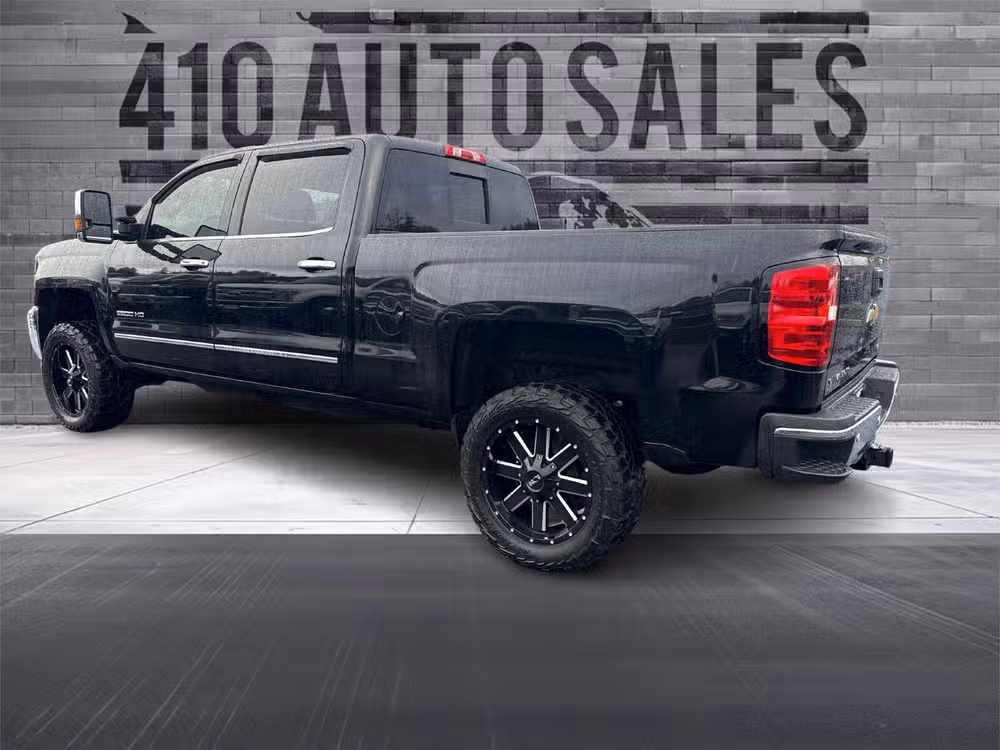 2015 Chevrolet Silverado 2500HD LTZ Image 8