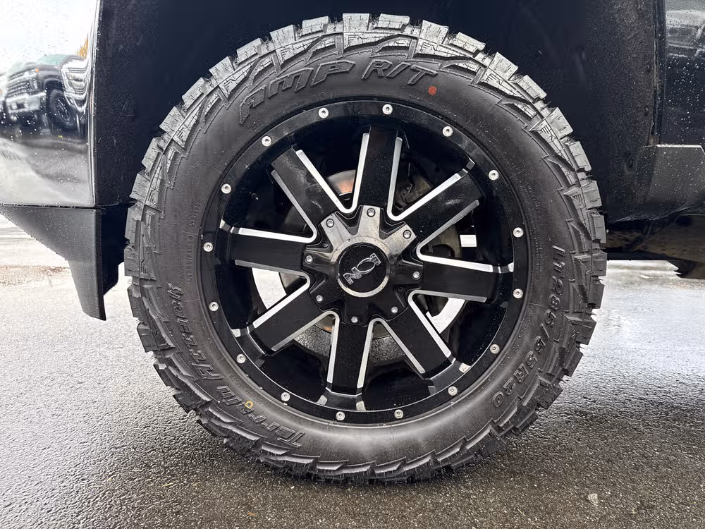 2015 Chevrolet Silverado 2500HD LTZ Image 9