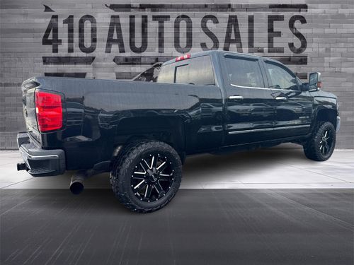 2015 Chevrolet Silverado 2500HD LTZ Crew Cab Lower Image 1