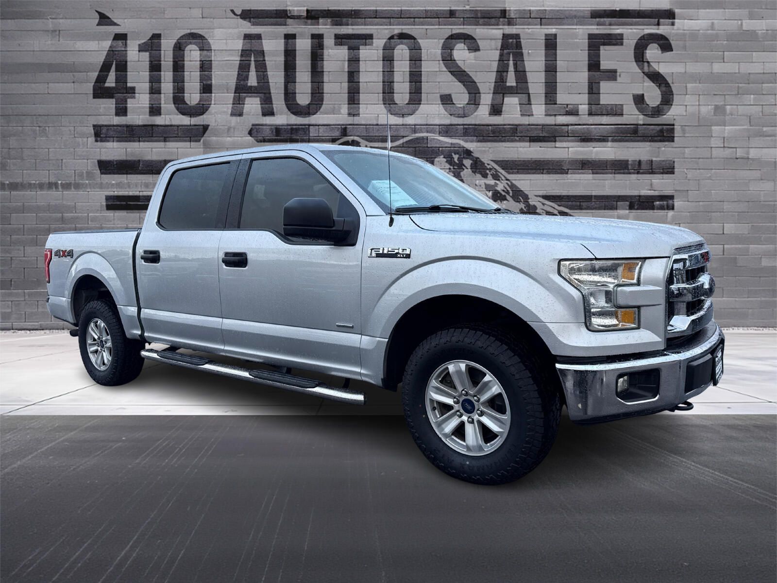2015 Ford F-150 XLT's photo
