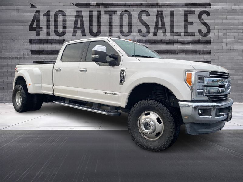 2019 FORD F-350 LARIAT DUALLY Upper Image 1