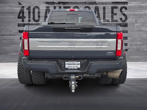 2021 Ford F-350 Super Duty Platinum Lower Image 2