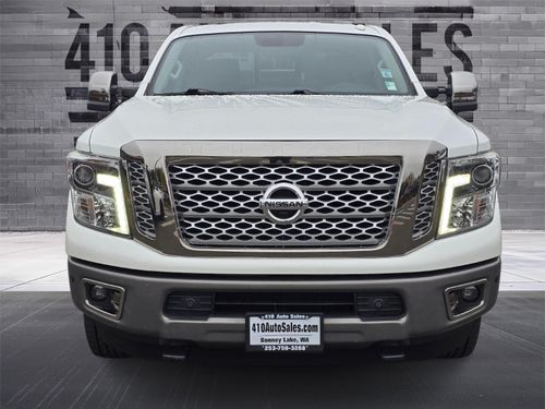 2019 Nissan Titan XD Platinum Reserve Lower Image 3