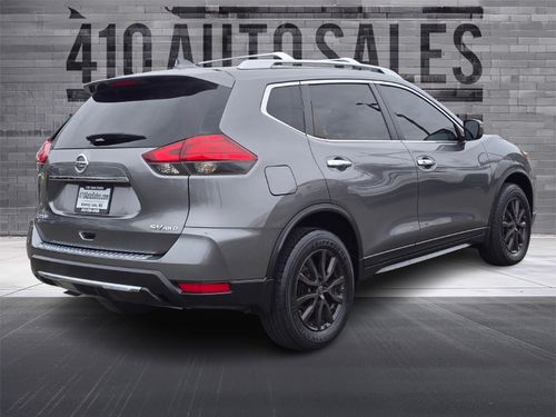 2017 Nissan Rogue SV Lower Image 1