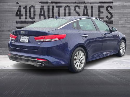 2018 Kia Optima EX Lower Image 1