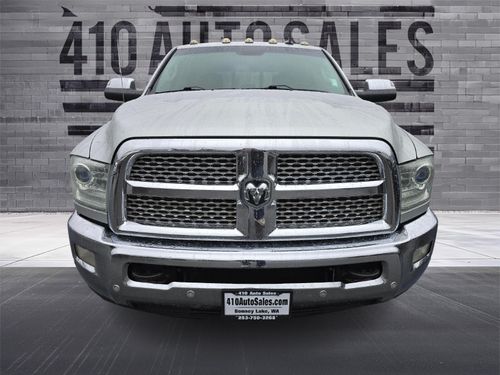 2016 Ram 3500 Laramie Dually Lower Image 3