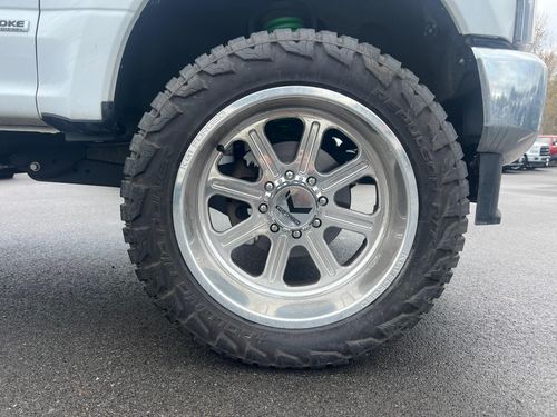 2022 Ford F-250 Super Duty XLT Lower Image 1