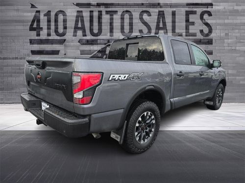 2021 Nissan Titan PRO-4X Lower Image 1