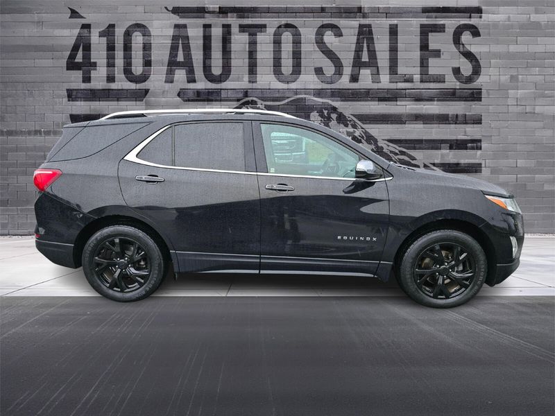 2018 Chevrolet Equinox Premier Upper Image 2