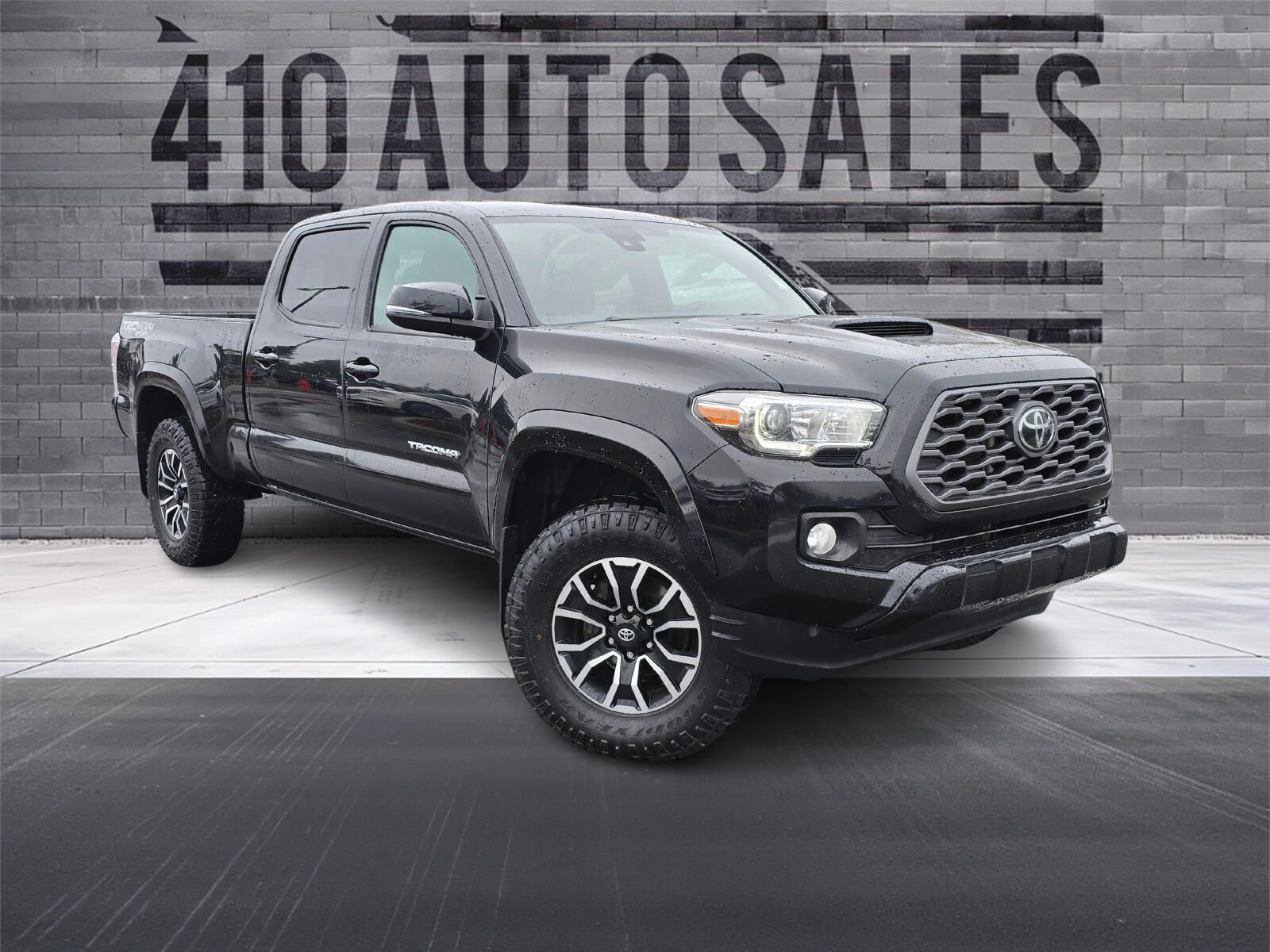 2021 Toyota Tacoma TRD Sport's photo