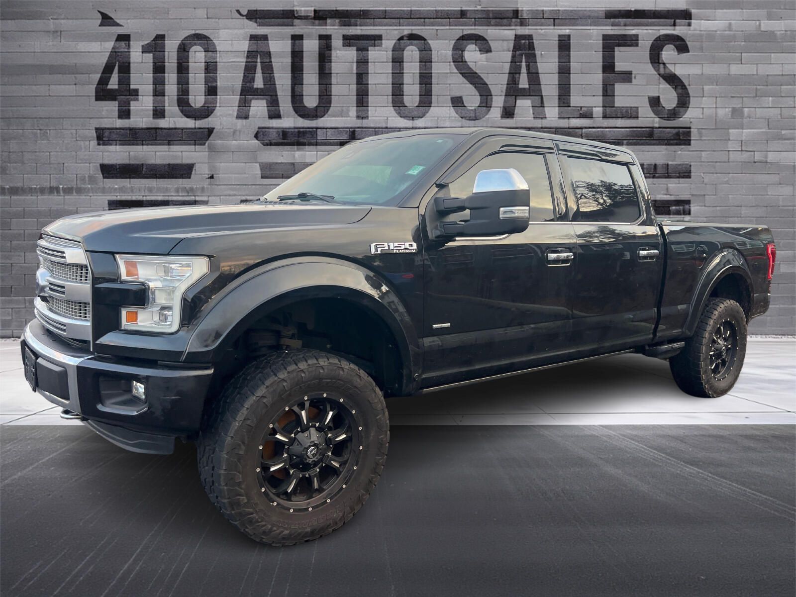 2015 Ford F-150 Platinum's photo