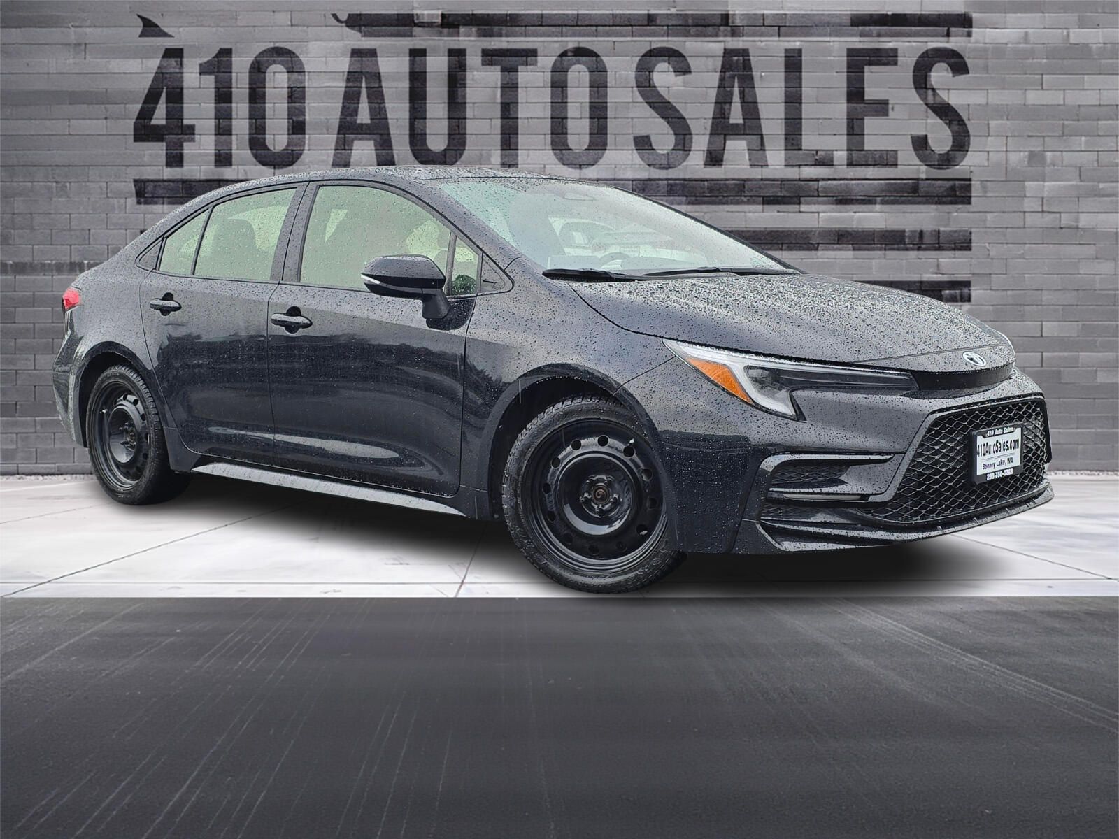 2024 Toyota Corolla XSE's photo