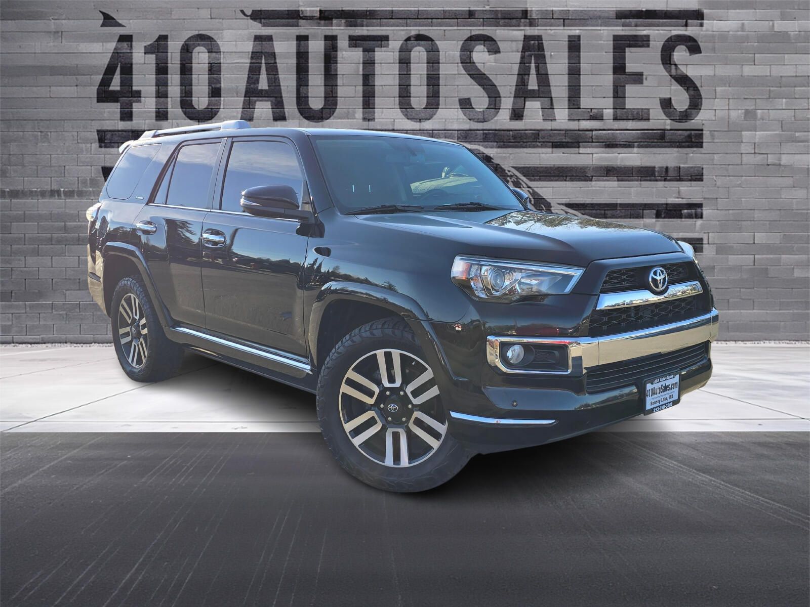 2018 Toyota 4Runner Limited's photo