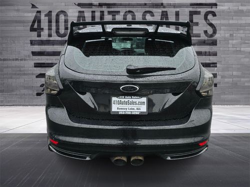2013 Ford Focus ST Lower Image 2