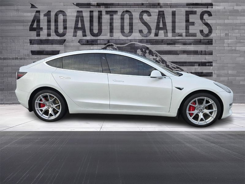 2020 Tesla Model 3 Long Range Upper Image 2