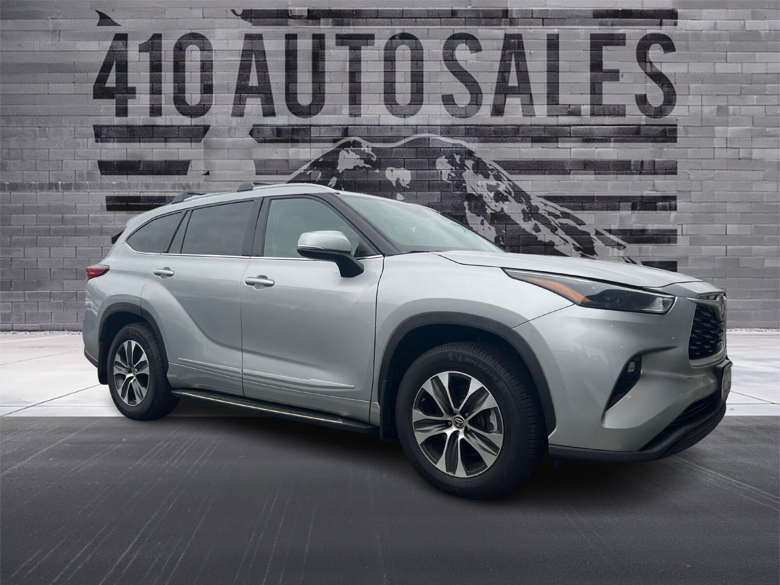 2022 Toyota Highlander XLE AWD