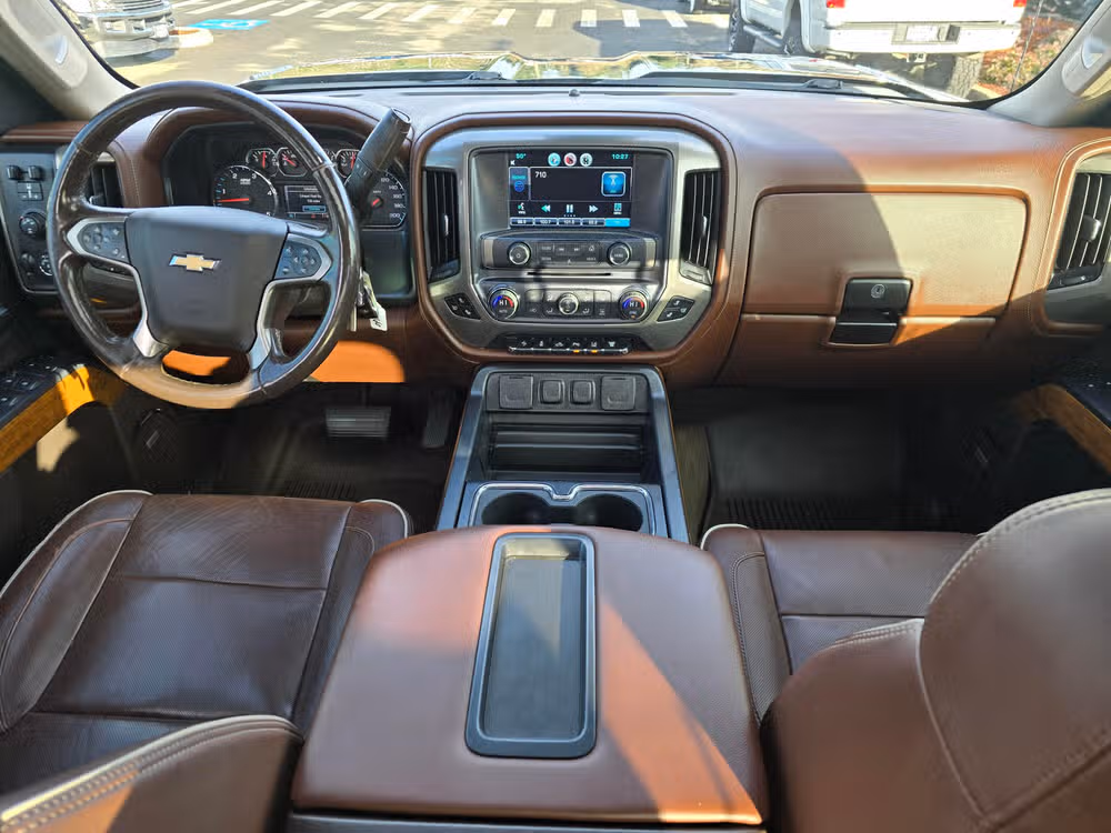 2015 Chevy Silverado 3500HD High Country Image 13